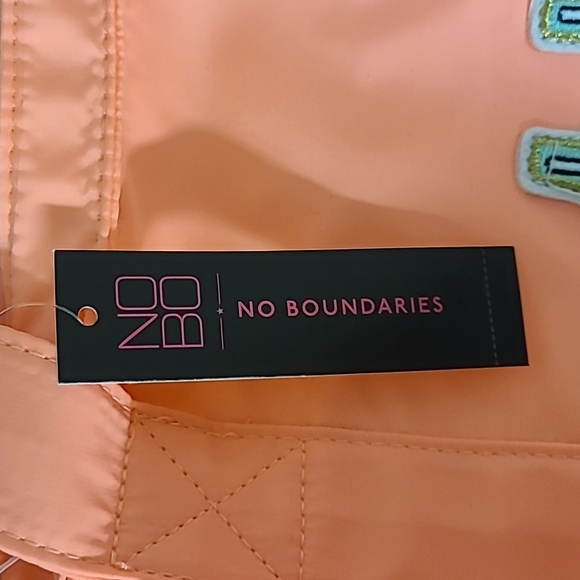NO BOUNDRIES Beach Tote. NWT - Picture 6 of 7
